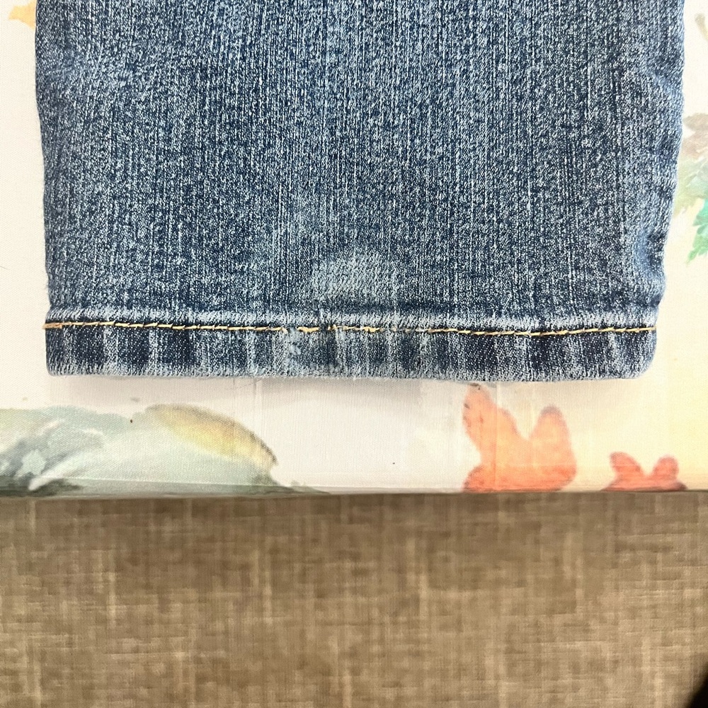 Levi's Dark Blue Skinny Jeans - Picture 7 of 11